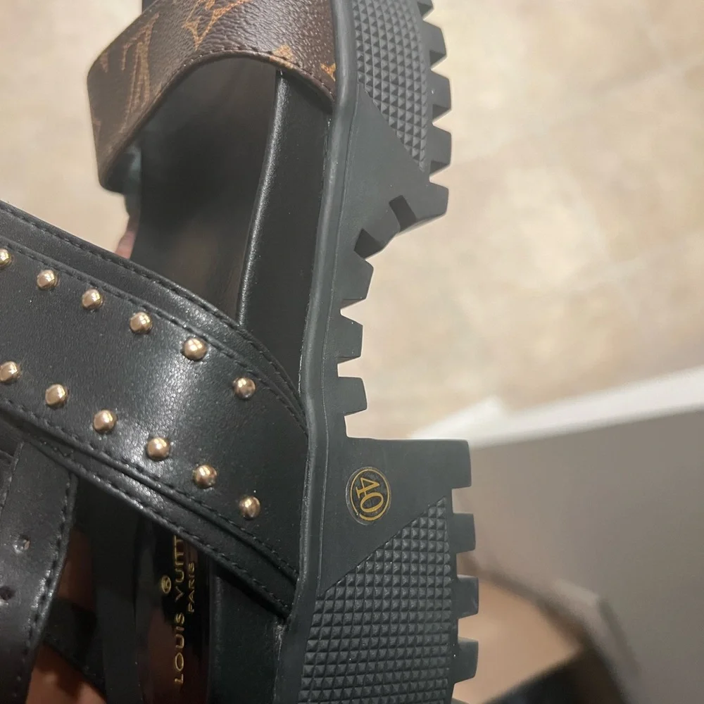 Louis Vuitton Black and Brown Monogram Sandals - Picture 3 of 3
